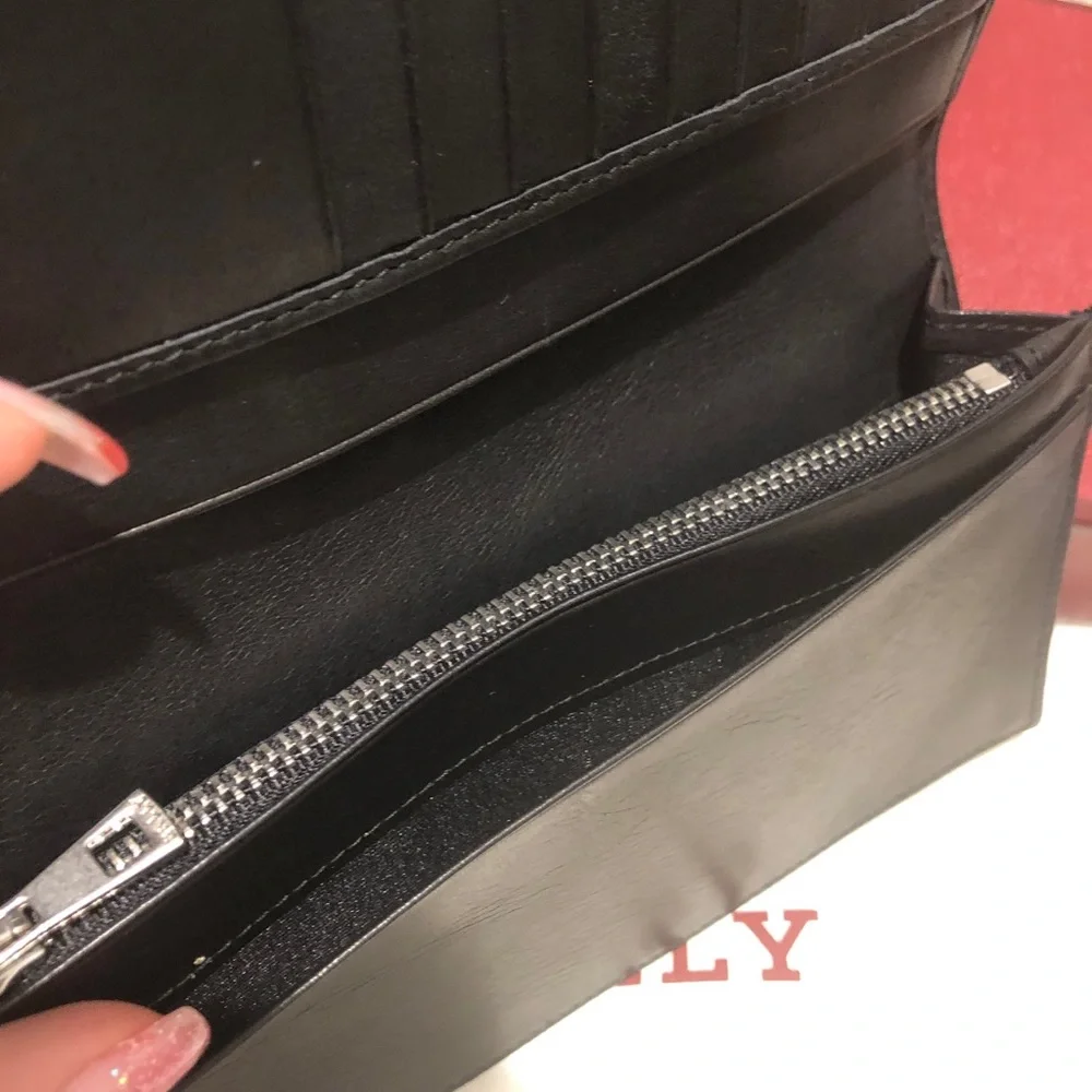 Bally wallet